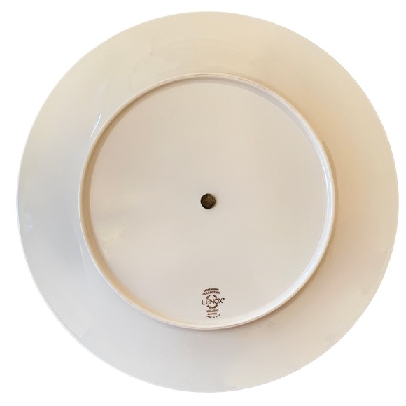 Lenox Dimension Collection Holiday 1-Tiered Holly Berry Porcelain Server - Picture 3 of 6